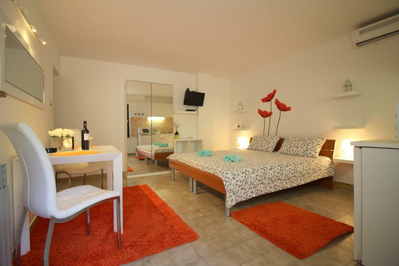 Apartments Sabina Porec Ngoại thất bức ảnh