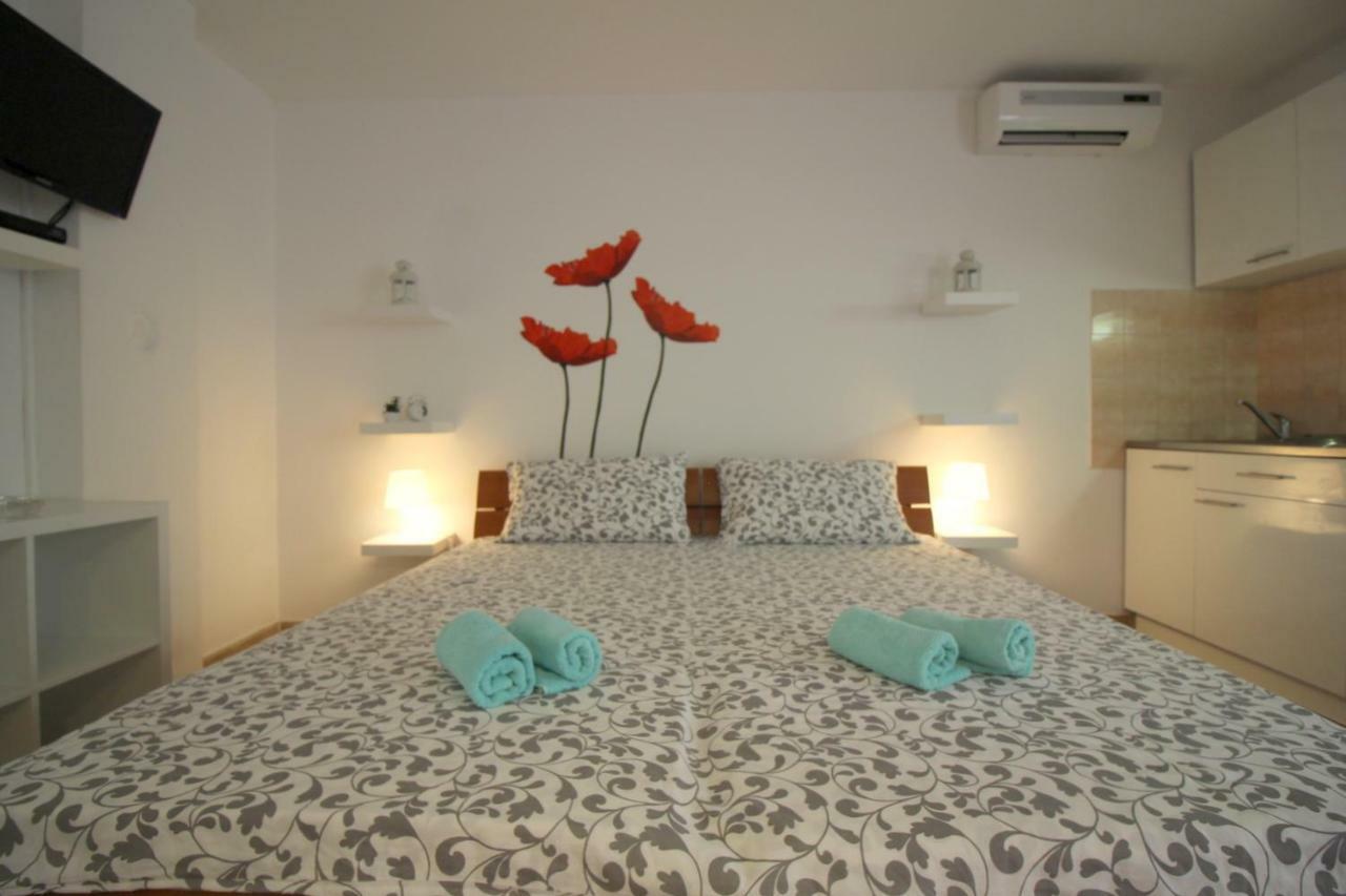 Apartments Sabina Porec Ngoại thất bức ảnh